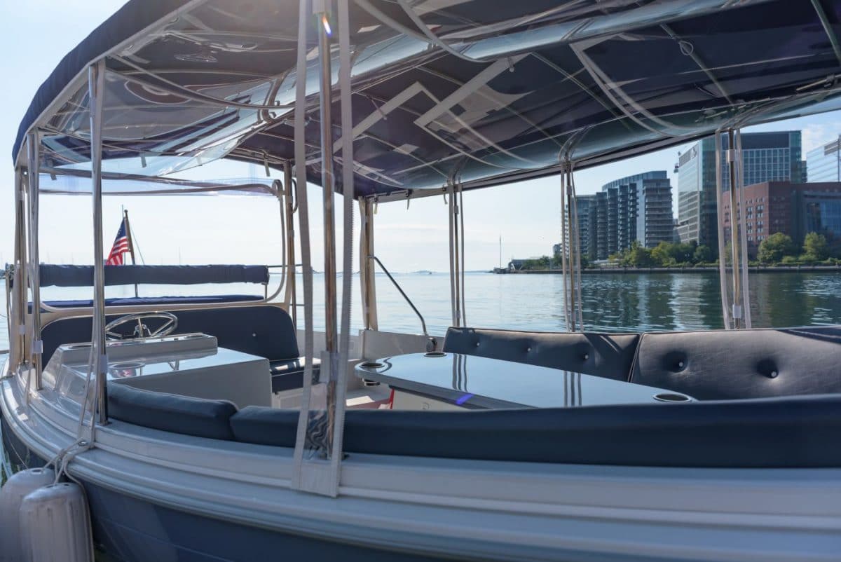 Electric boats for rent and sale in Boston Harbor, Massachusetts