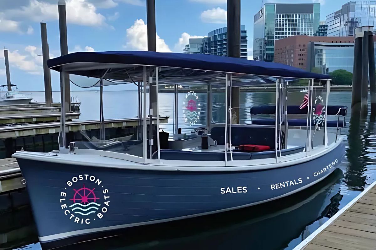 Why a Boston Harbor Boat Cruise Should Be on Your Must-Do List - electric boat rentals Massachusetts